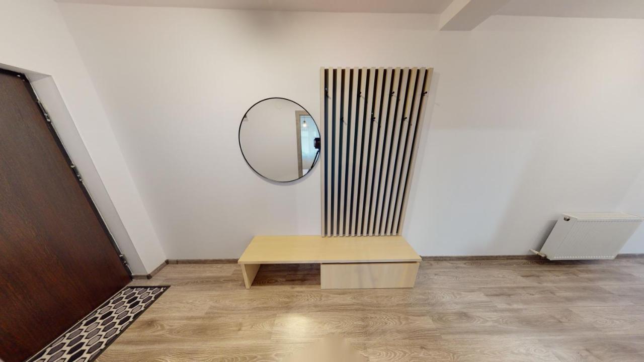Apartment By The Lake Nr 4 Vrt سيبيو المظهر الخارجي الصورة